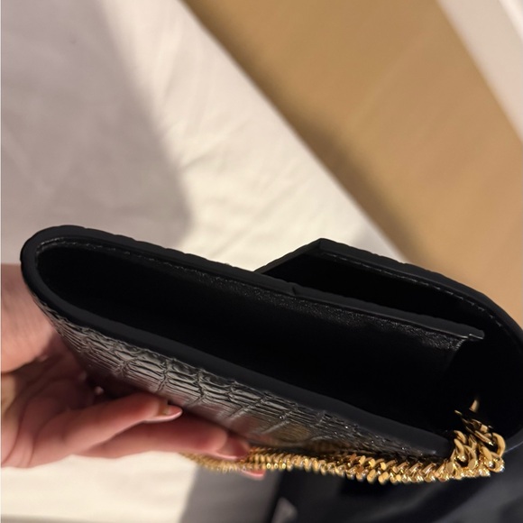 Saint Laurent Black Croc-Embossed Clutch with Gold Chain - Picture 8 of 12